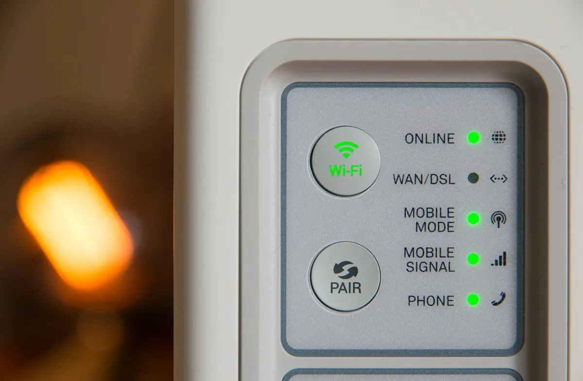 A router's status panel with the WAN/DSL light out while the Online and Mobile Mode lights stay green
